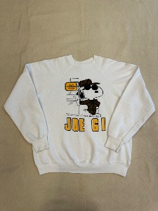 1980&#039;s Artex Snoopy Sweatshirt (L size 100-105)